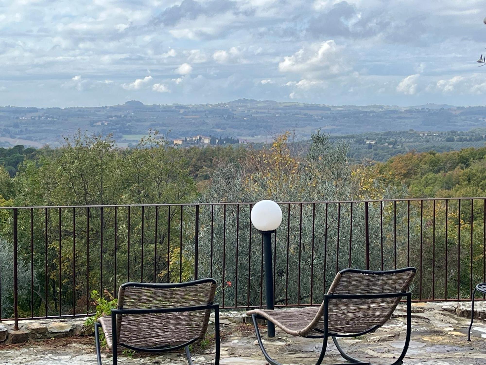 Il Fiorino Di Badia Lägenhet Badia A Passigano Exteriör bild