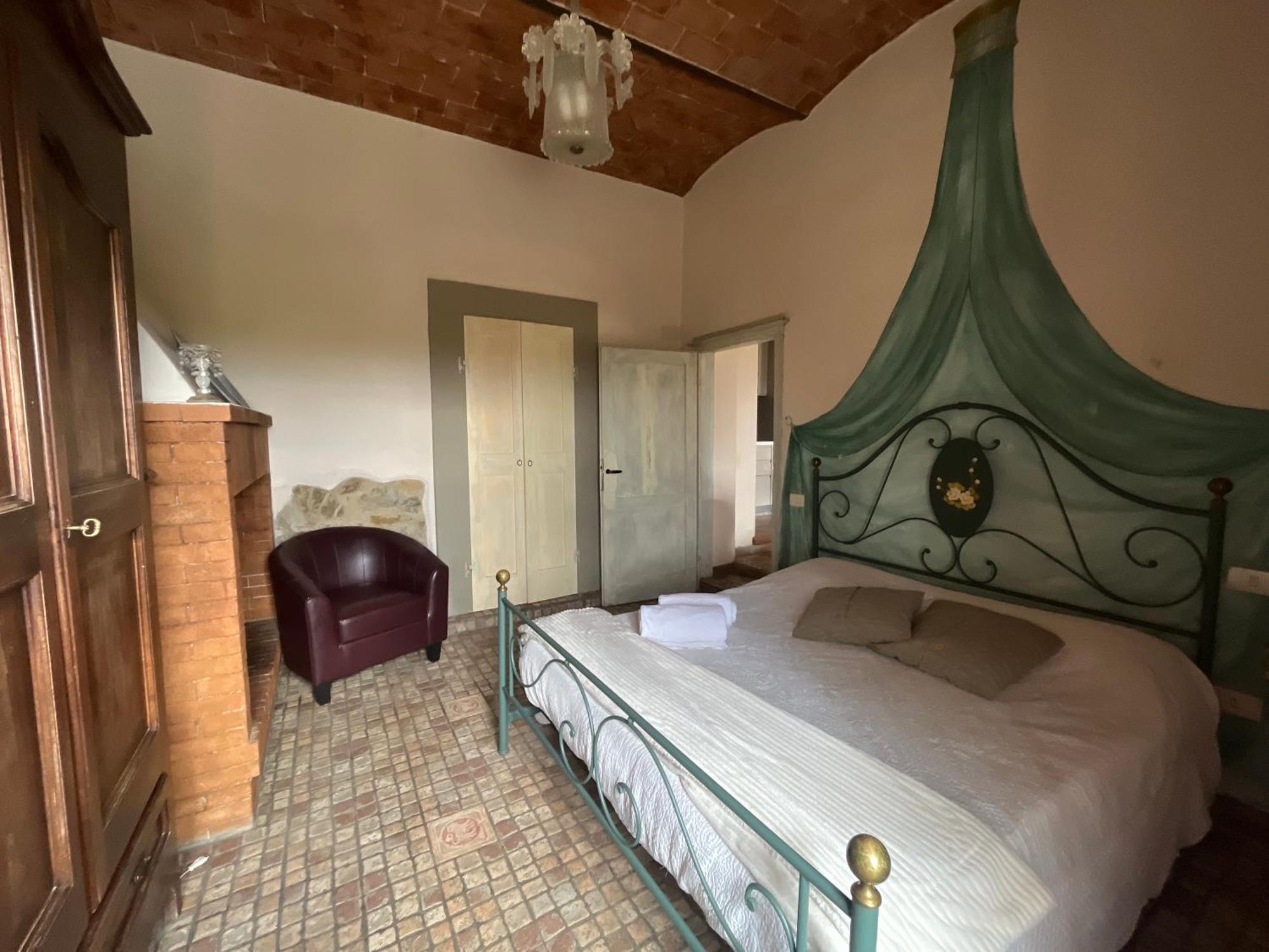 Il Fiorino Di Badia Lägenhet Badia A Passigano Exteriör bild