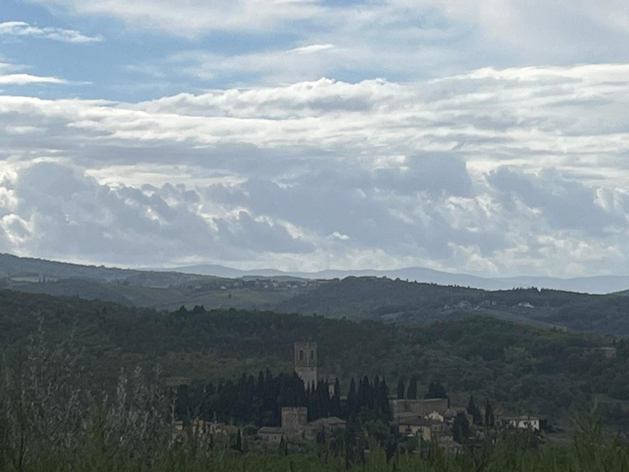 Il Fiorino Di Badia Lägenhet Badia A Passigano Exteriör bild