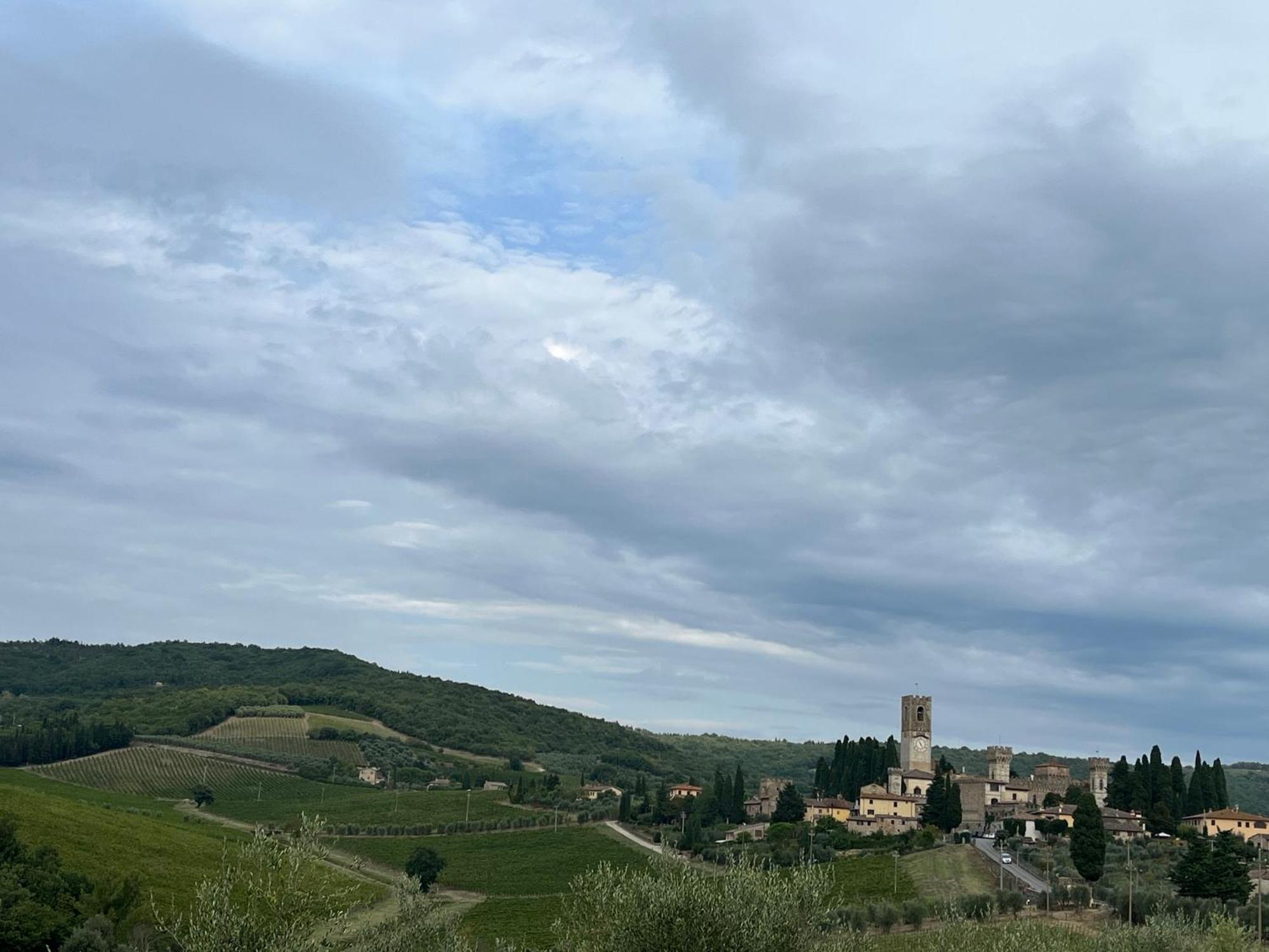 Il Fiorino Di Badia Lägenhet Badia A Passigano Exteriör bild